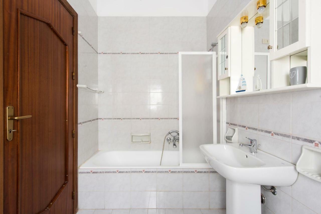 Casetta Vista Mare In Piazza A Mondello Palermo Zewnętrze zdjęcie
