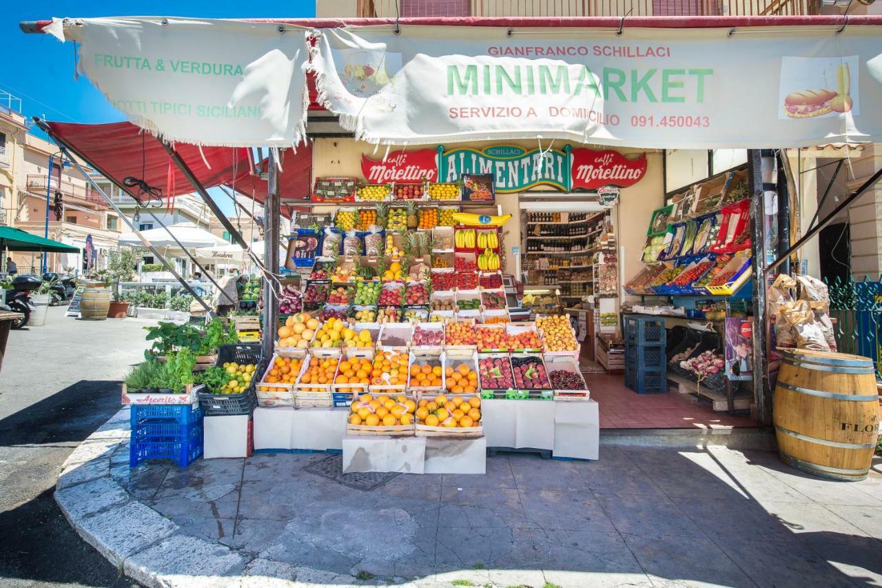 Casetta Vista Mare In Piazza A Mondello Palermo Zewnętrze zdjęcie